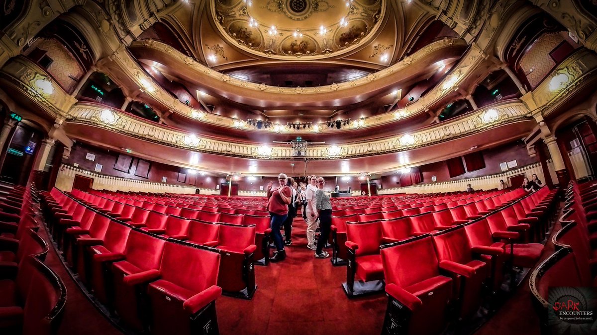 Epic night at the King's Theatre last night! Thank you to all the guests who attended and recorded some fascinating results. Cannot wait to return later this year!

 #darkencounters #kingstheatre #haunted #investigation #ghosthunting #paranormal