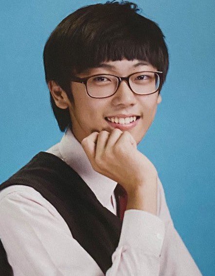 초중딩때 고백 받아봤냐구요?
전 장난 아니었어요
저 그냥 미쳤었어요