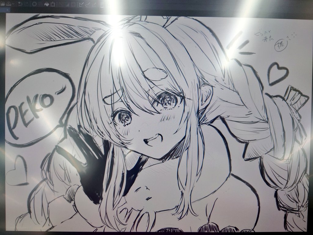 ビッカメで落書きぺこ
#ぺこらーと 