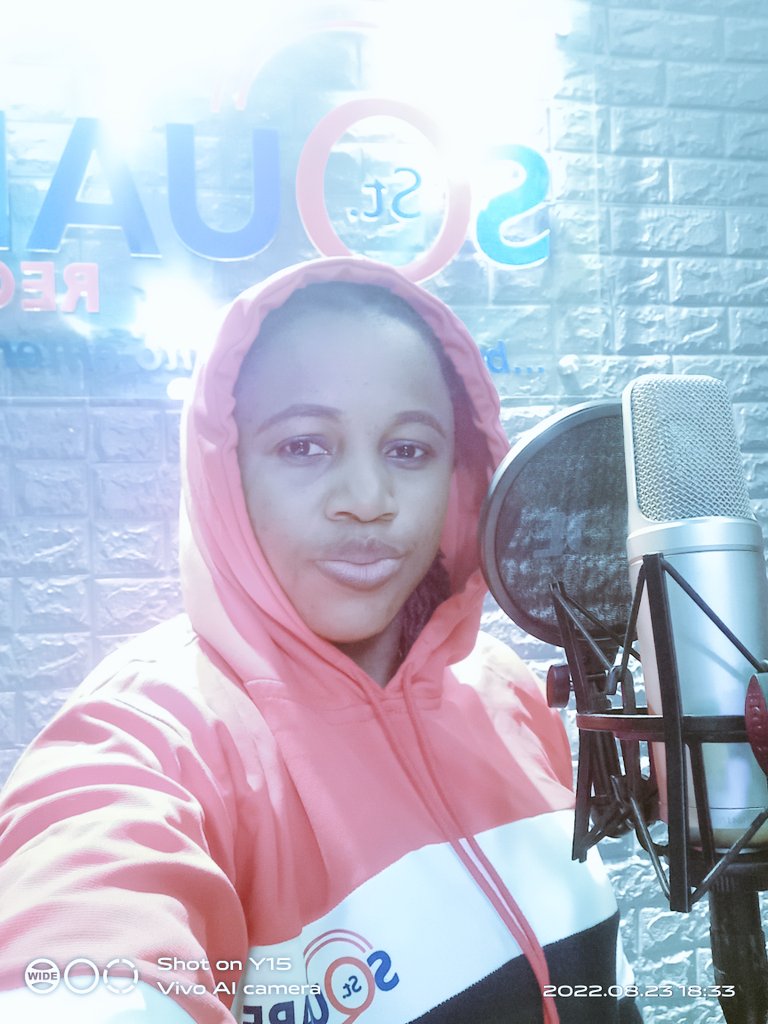 SoyeSings's tweet photo. This week,may GOD come through for you ,more than ever before.
May you never run out of Hallelujah in Jesus mighty name.#soyesings #thefathersdaughter #saintsquarestudios https://t.co/bYTBnr2YNl