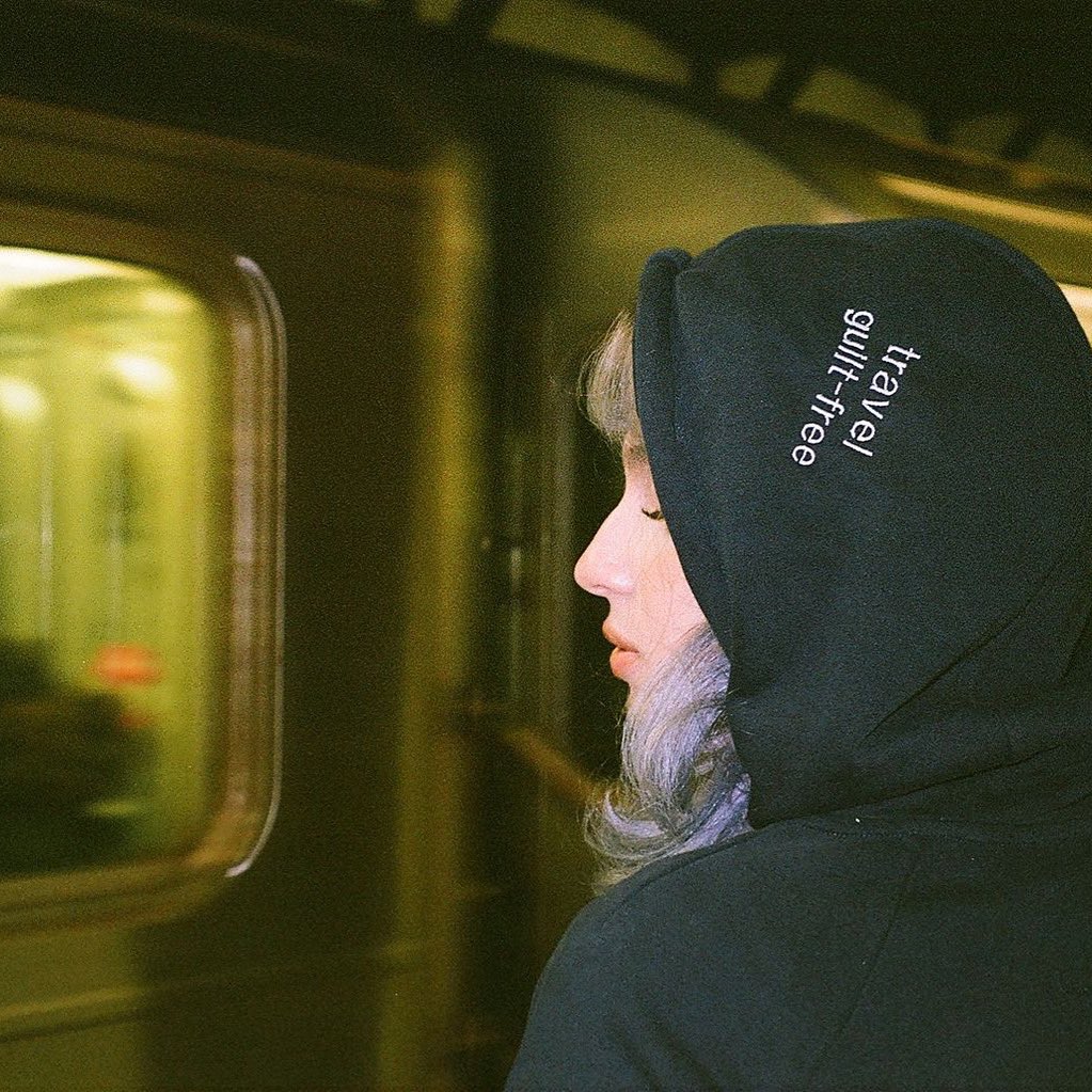 SummreStudio's tweet photo. “Guilt-free hoodie” in NYC🗽🚇 

made from recycled plastic bottles &amp; up-cycled cotton ♻️ #GreenLiving https://t.co/S4Av6fMOtW
