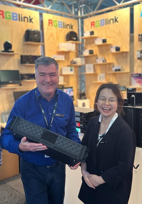 RGBlink's tweet photo. #RGBlink team celebrating the success of 8K solutions @ Integrate Sydney 2022. π₯³
Looking forward to meeting you at IBC NEXT week! π€©
#enoder #recorder #streamer #switcher #RemoteProduction #integration #conference #IBC22 #technology #production #broadcasting #ndi #8k #Sydney https://t.co/fDZtyfwI3G