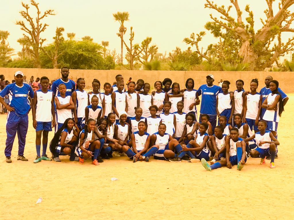 #Mondaymotivation 🔎Nous accordons une grande Importance aux droits de l’homme et aux droits des filles en particulier, Etes - Vous avec Nous? 😊
ENSEMBLE, continuons d'œuvrer en faveur d'une société plus juste et egalitaire pour les jeunes et les filles. 💪