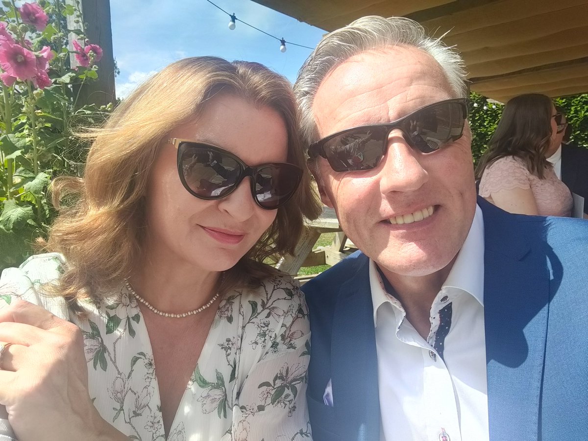 Happy anniversary to us 🎊to good times, bad times &amp; everything in-between 💋