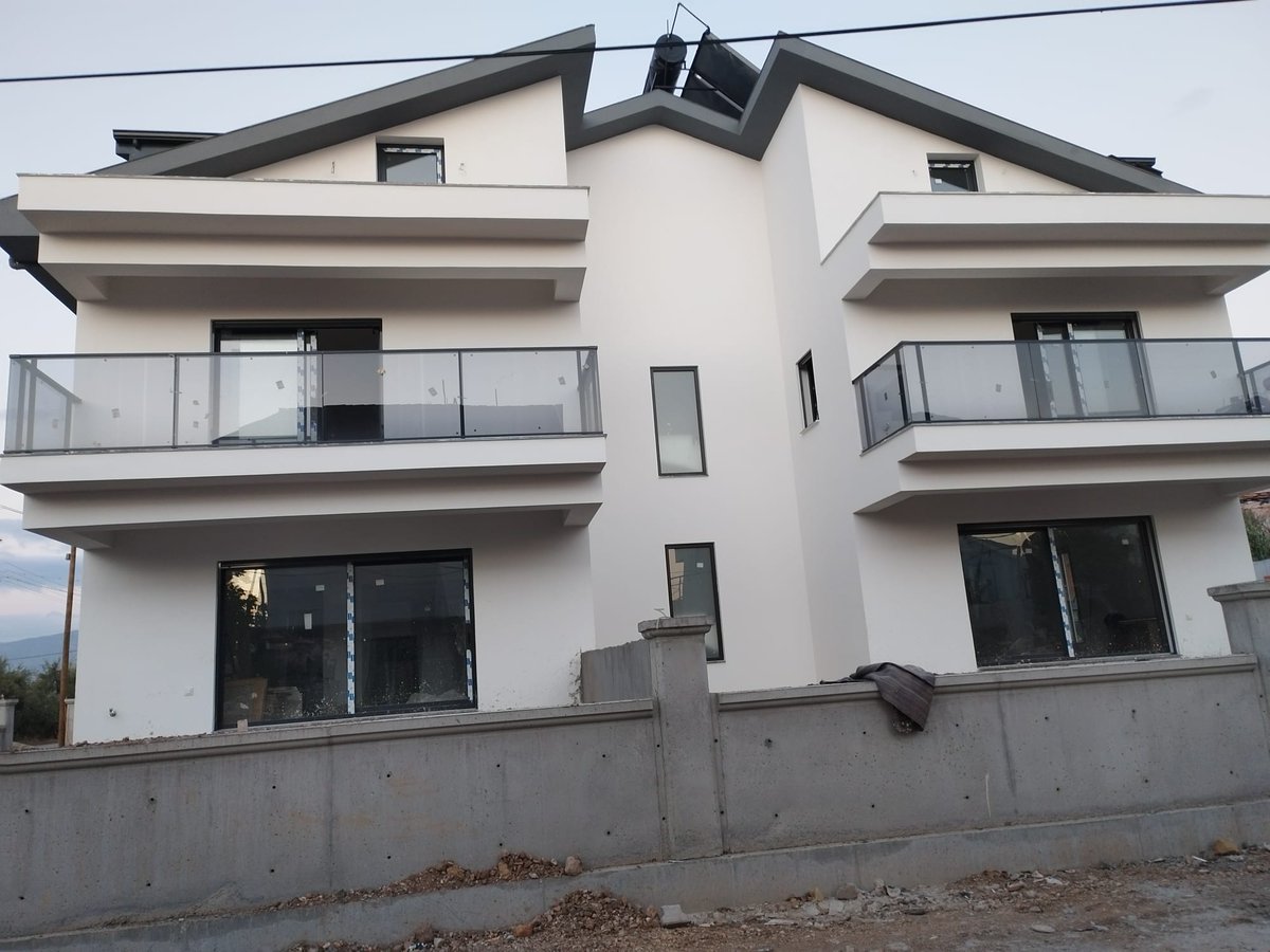 SelectTurkey's tweet photo. *4 Bedroom Luxury Twin Villa* in Fethiye/Babatasi
Under Construction
Full Details Coming Soon!

£385,000

#RealEstate #oludeniz #forsale #fethiyeproperty #realestatefethiye #oludenizproperty #propertyturkey #fethiye #calis #aplaceinthesun #rightmove #fethiyeölüdeniz #fethiyevilla https://t.co/l0kTQyWmej