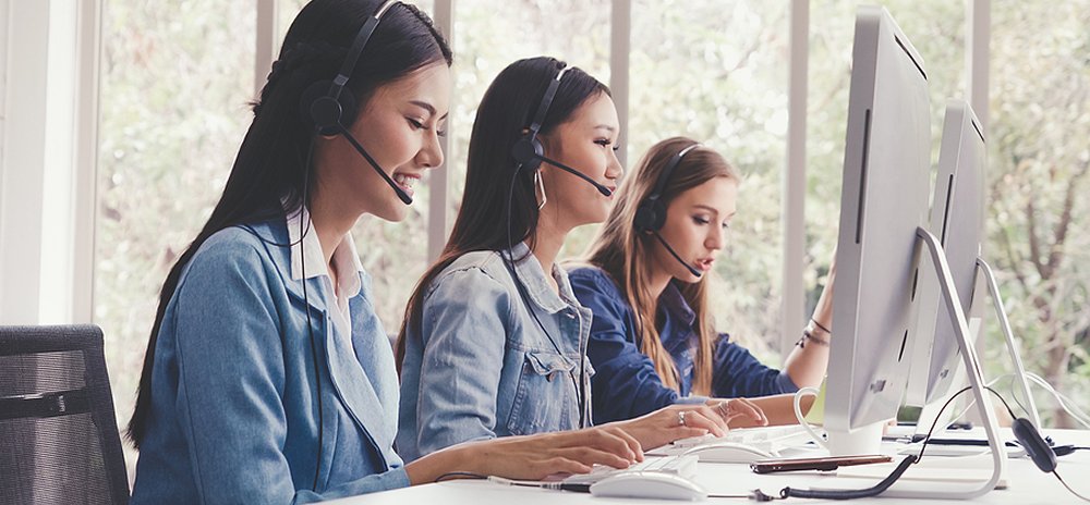 TCICOMM's tweet photo. If you’re not engaging with customers on their channel of choice, your competition probably is. The proliferation of communication channels and rising customer expectations makes this hard to do. RingCentral helps you refine your customer service strategy. https://t.co/pCvVBOstzh https://t.co/jJuG5NNBXX