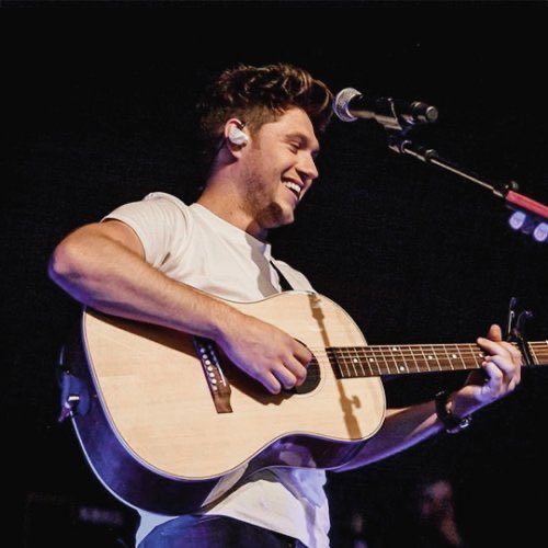 niallspromoIT's tweet photo. 🔙 Sono passati 5 anni dal primo concerto solista di Niall!

#FlickersessionDublin https://t.co/LxL9z8FRPn