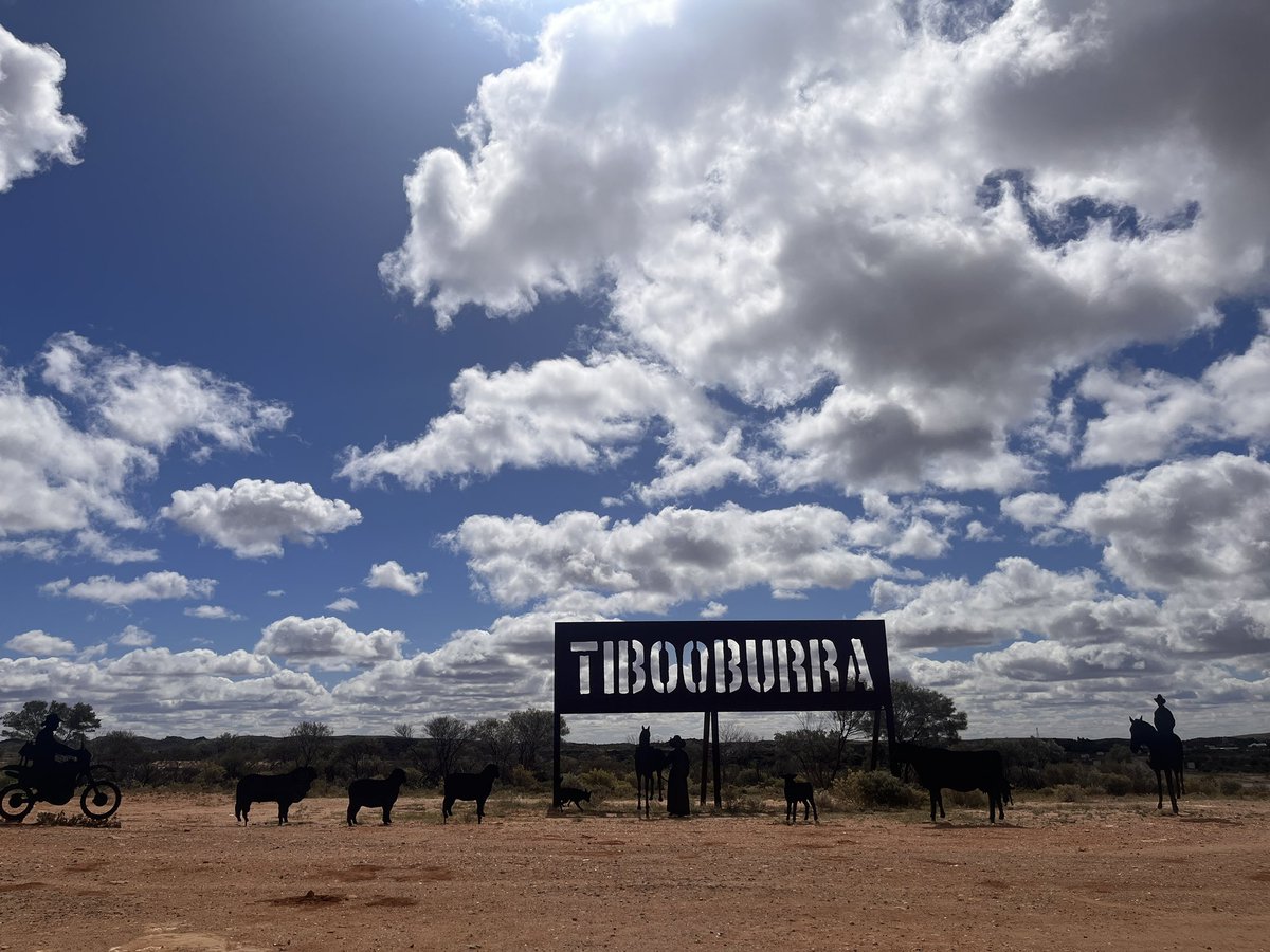 Kate Jones tweet media