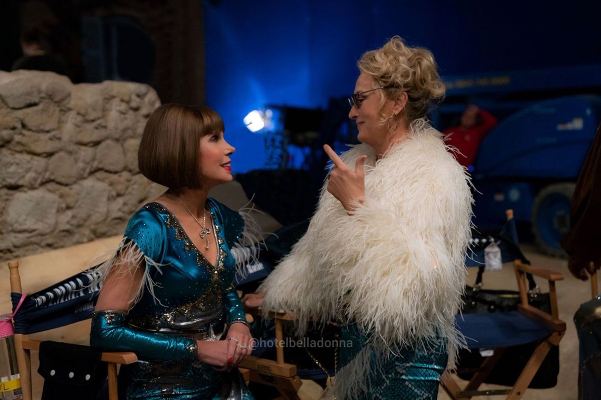 Villa__Donna's tweet photo. Tanya and Donna behind the scenes during the final scene of MM2: "Super Trouper" 🎬🎶✨
#mammamia2 #mammamiaherewegoagain #supertrouper #hotelbelladonna #mm2 https://t.co/3uJsSPKVsU