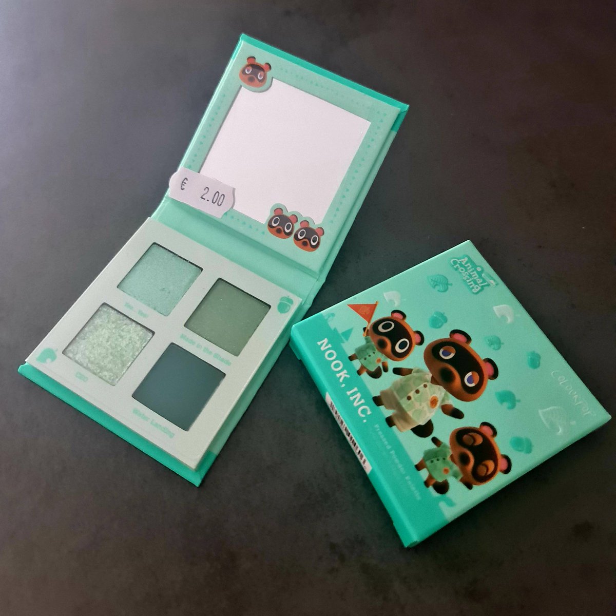 MatchaY2K's tweet photo. Regardez ce que j'ai trouvé ! Totalement neuve et pour seulement 2e 😍🙌 

#animalcrossingnewhorizon #animalcrossing #acnh #ac #acpc #animalcrossingmakeup #colourpop https://t.co/lJoSgxqUQo