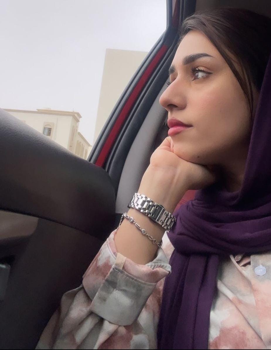 ba7ltLLqmbzD75b's tweet photo. لا بأس سنتألم قليلا وننسى 💜
#مساء_الخير https://t.co/ZIfkTTOSwW