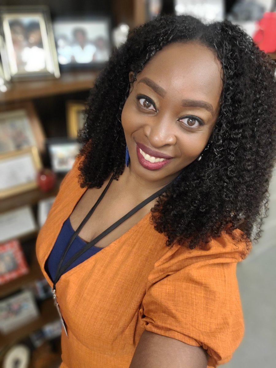 #year19🍎 #APKlife💙🧡💙 
It's the first day of school!!!
Bring on the <a href="/NorthsideES/">Northside Elementary</a>  NAVIGATORS!!!! 🧭 #WeREADY #LetsGO <a href="/chccs/">Chapel Hill-Carrboro City Schools</a> 
#ThinkAndActDIFFERENTLY