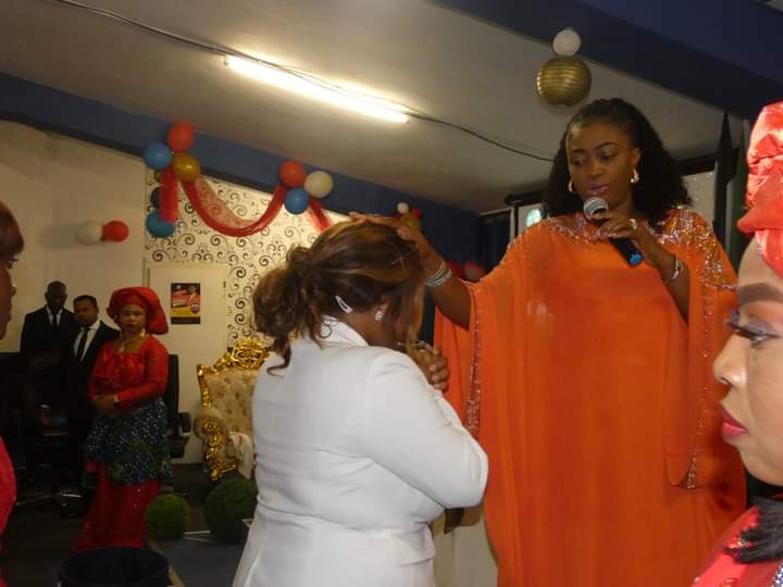 EhiNicholas's tweet image. EXPERTS PHOTOS OF THE GRAND FINALE OF THE MOTHER'S BLESSINGS WITH DR LIZZY JOHNSON SULEMAN IN DUISBURG GERMANY
(Sunday 28th August 2022).

#TheWord #TheProphetic #TheDeclaration #PrayerForTheNation &amp;amp; JESUS WAS GLORIFIED..

Thank you Germany 🇩🇪