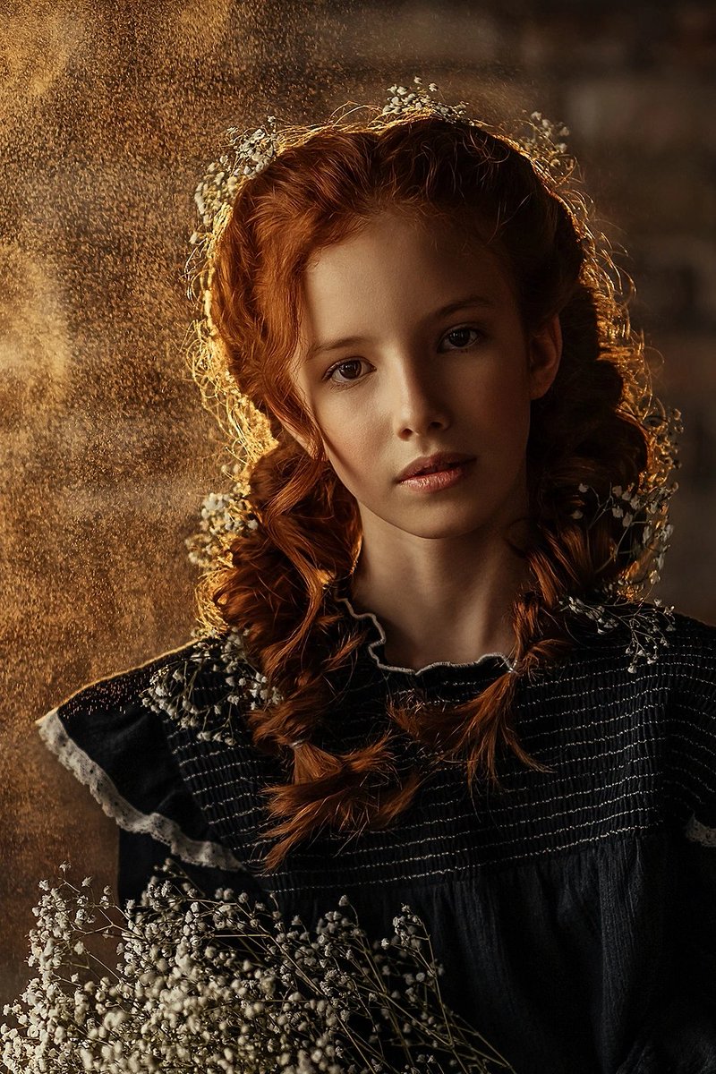 Elenasolo_photo's tweet photo. GD, my dears! 🌞💫🌞 
My new #NFT  work is at auction on @SeedPhoto 
Hurry up, you only have 2 days!
#NFTCommmunity
#seedphoto #fineart  #artportrait

Details - SeedPhoto -   https://t.co/ymvq2gsx0Q
Fiery Valeria https://t.co/S5HbEEmSmF