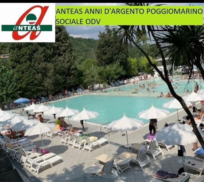 anteasnazionale's tweet photo. Eccoci di nuovo con voi!
Ripartiamo condividendo un momento di relax e benessere degli #amici di #Anteas #Poggiomarino (NA) che hanno organizzato un soggiorno alle terme di #Contursi (SA).
Salute e divertimento per proseguire insieme l'estate.
Bravi!
#facciamoladifferenza https://t.co/aFzFMaz31C