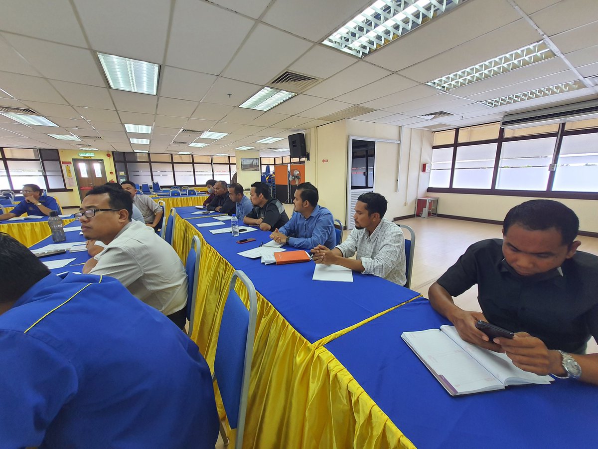 PasukanProjekTrg tweet media