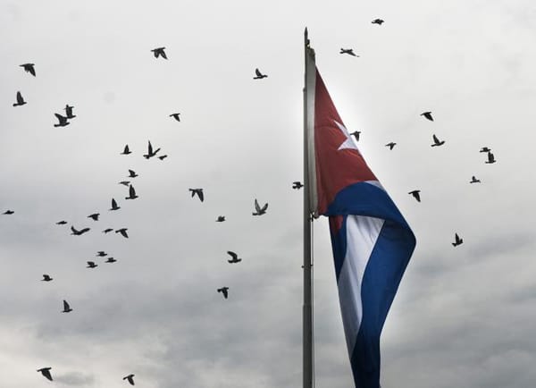 En el 75 aniversario del ingreso de #Cuba a la UNESCO, renovamos nuestro compromiso con la Organización en la búsqueda de la paz y la promoción del desarrollo sostenible.#CubaPorLaPaz