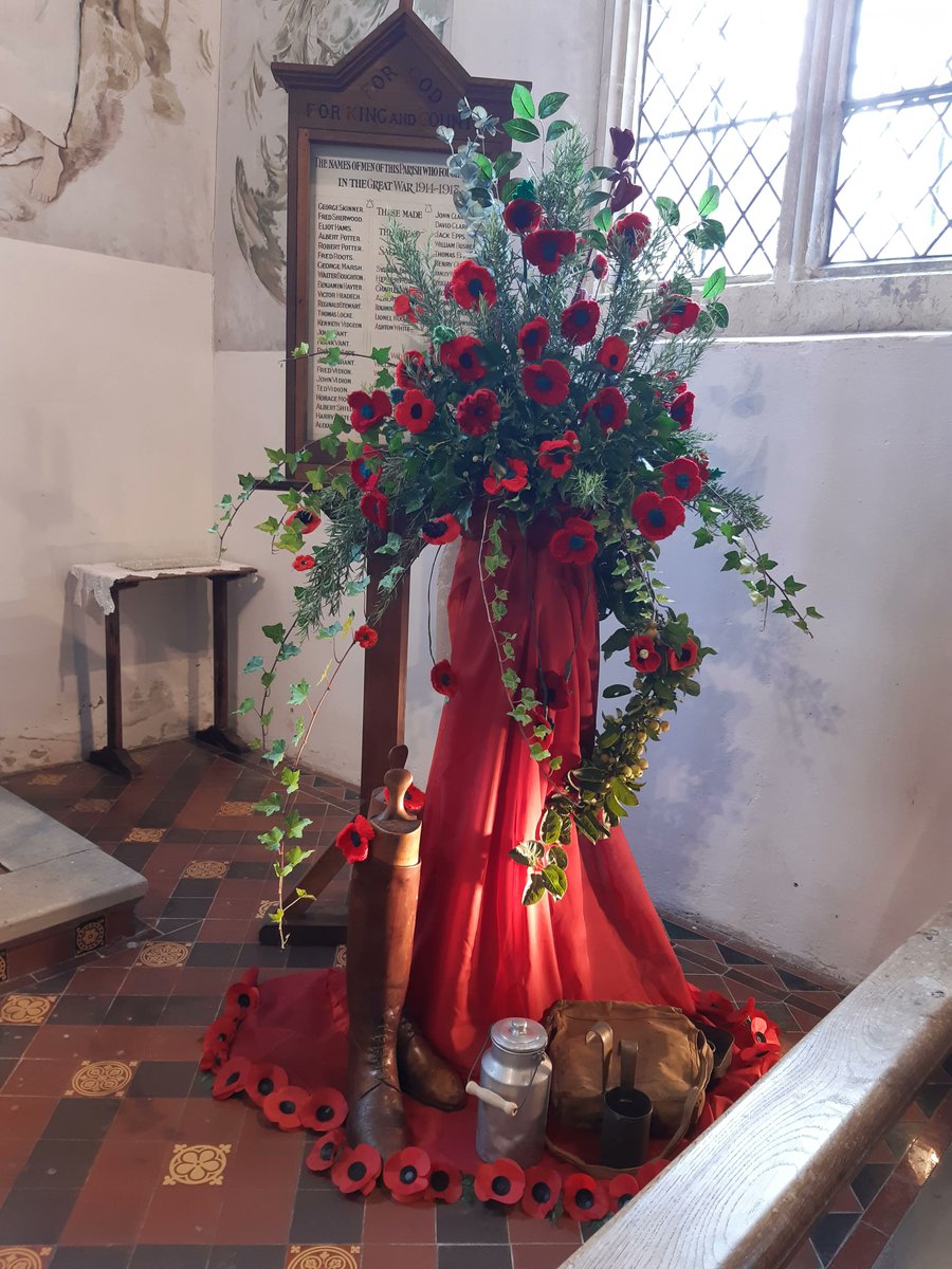 curious_kent's tweet photo. Beautifully decorated war memorial in #challock church #kent during their recent flower festival. https://t.co/wlPkulVEsk