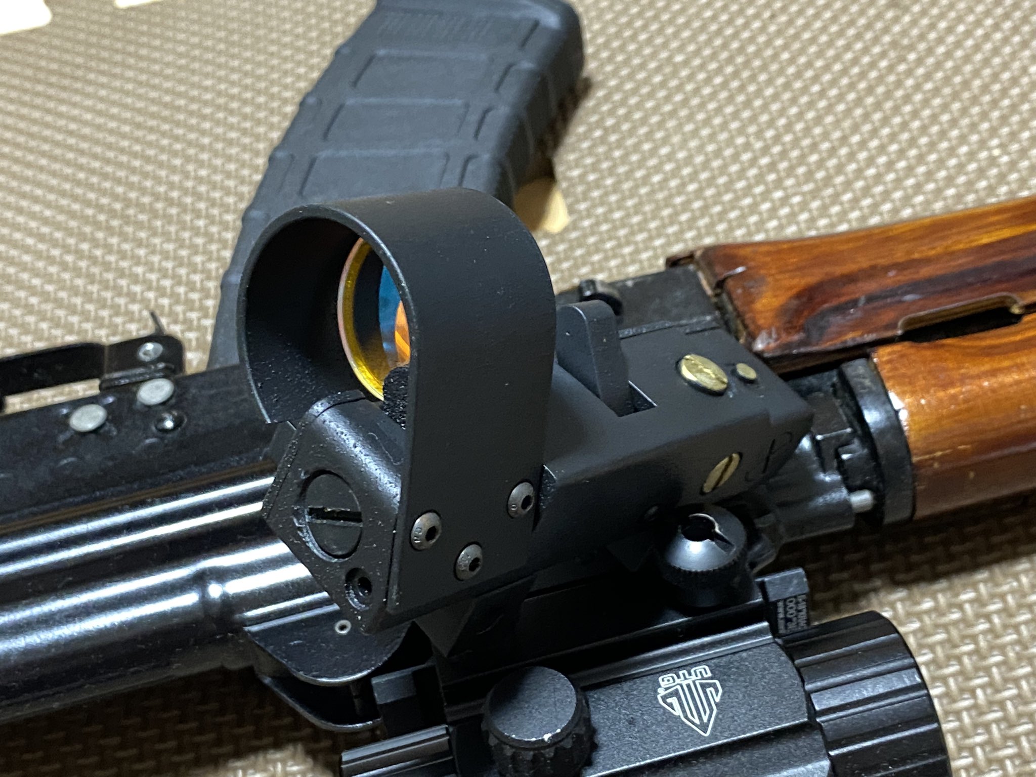 OKP-7 レプリカドットサイト 20mmピカティニーレール OKP-7 レプリカドットサイト 20mmピカティニーレール - メルカリ