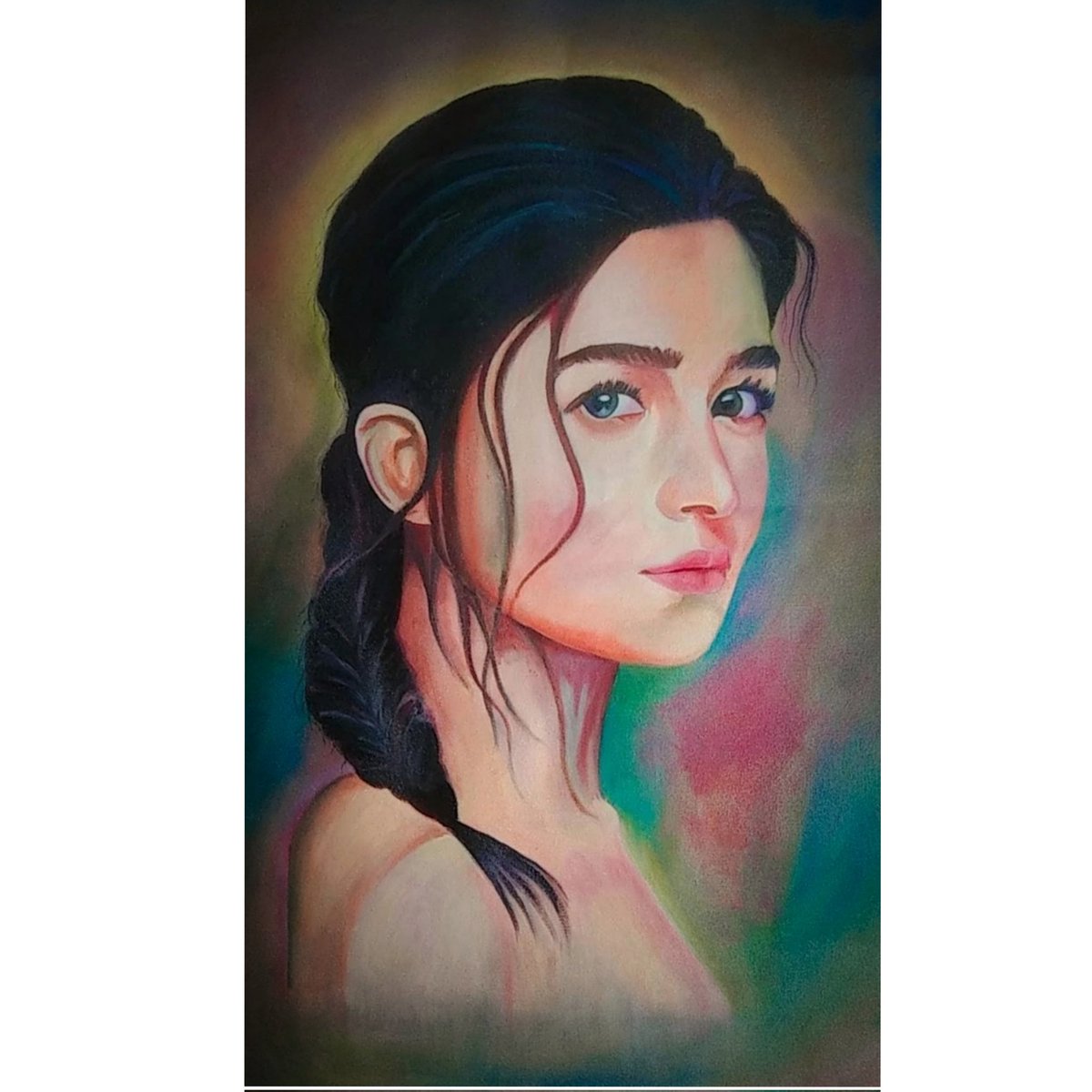 SamSwikruti's tweet photo. Finaly completing new potrait 
@aliaa08 https://t.co/C5d75jixl6