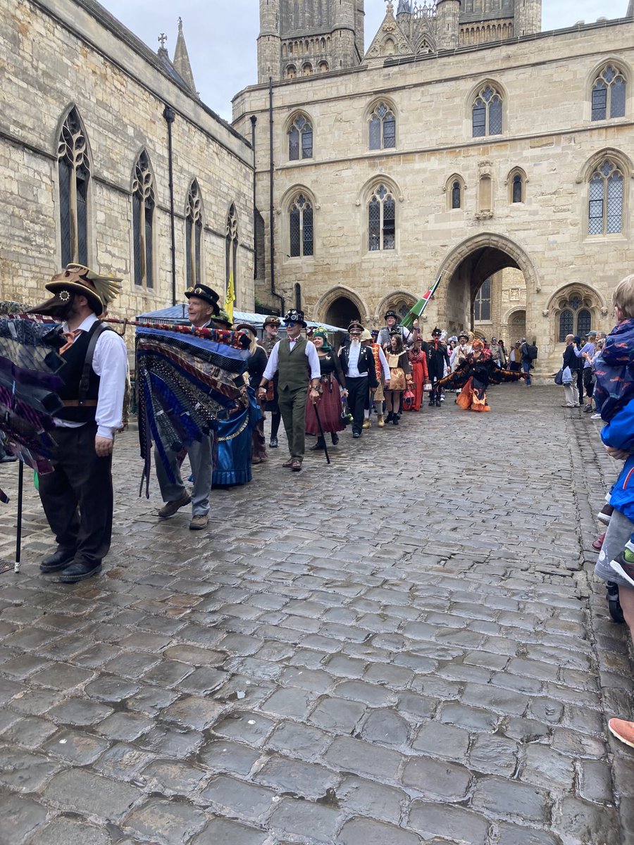 Came to #Lincoln to visit the cathedral stayed for the unexpected #steampunk festival!