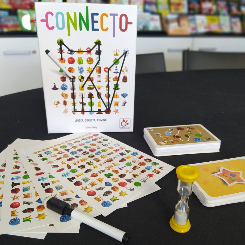 Mercurio_Juegos's tweet photo. ¡Ha llegado #CONNECTO! 👗👒🧃🏉🪁
Si te gustó #Imágica, esta es su nueva versión con nuevas variantes por equipos, modo cooperativo, 5 láminas con nuevos objetos y además contiene 184 retos.
¡Ha vuelto todo un juego de éxito en familia!
#juegosdemesaenfamilia
