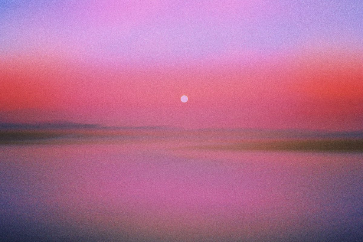 canvasoul_'s tweet photo. deep in the glowing heart https://t.co/mD80EWWgoP