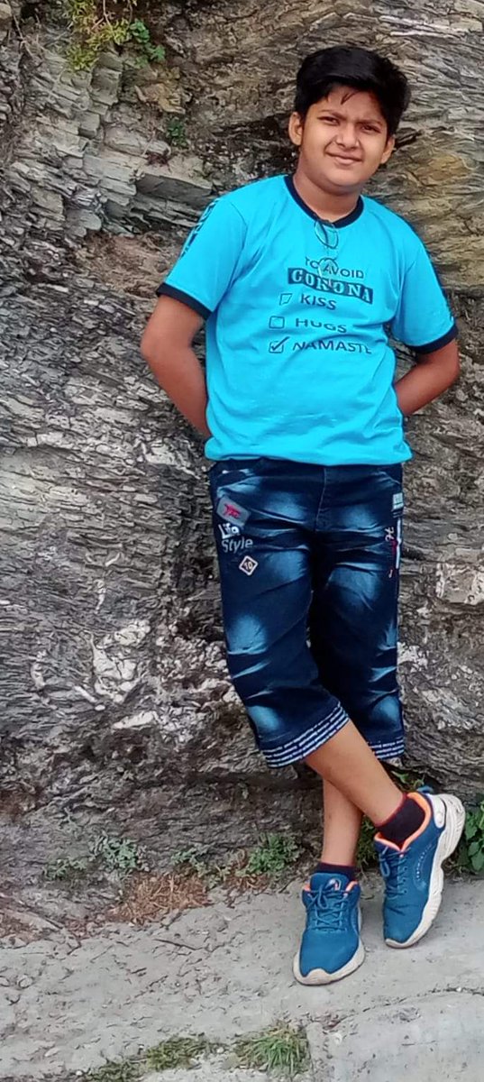 Pushpen37815710's tweet photo. आज दिनाक 29/08/2022 को राष्ट्रीय खेल दिवस के शुभ अवसर पर आज अपने प्रिय भतीजे(कविश कुमार सोम) का क्रिकेट एकेडमी में एडमिशन करा कर उज्जवल भविष्य की मंगलकामनाएं करते हुए तथागत गौतम बुद्ध की अनुकंपा एवं परम पूज्य बाबा साहब डॉक्टर की अनुकंपा से आगामी भविष्य में इंडिया के लिए खेलेगा। https://t.co/l9vH22unTx