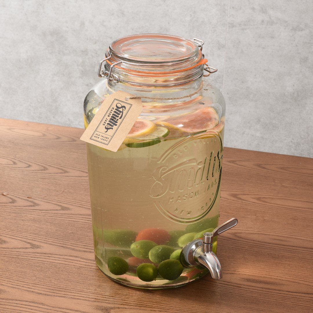 Having a water dispenser is good but having an all around drink dispenser is even better😜✌️

Love what you are seeing? 

Check out our products by clicking the link on our bio💥

#drinkdispenser #smithsmasonjars #masonjars #masonjarmugs #masonjardrinkdispenser #drinks #zerowaste