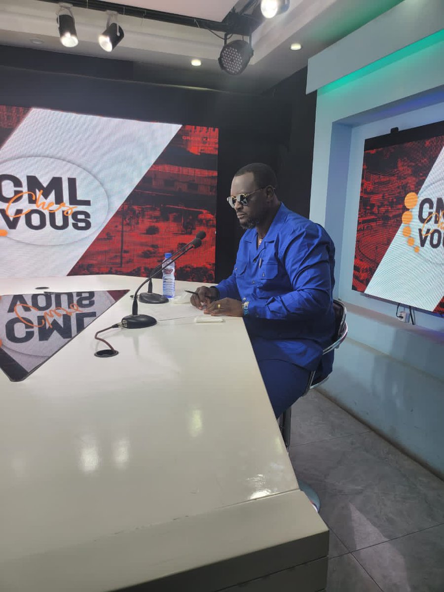 NgoyiPatrick11's tweet photo. 🚨🔥Le Coordonnateur National de la @JeunessedeEnse1 Patriote Résistant @FullNdala déjà reçu sur #CML13. Soyons en direct 💪💪💪
@moise_katumbi @bolengetenge @johnMbongiN @Inamizi2 @SoMafuta @abelamundala @KibokoVano @Franciskalombos @HNkongolo @sdk_dp @LumbiLarry @Sheillakams https://t.co/IiS0hAXg8N