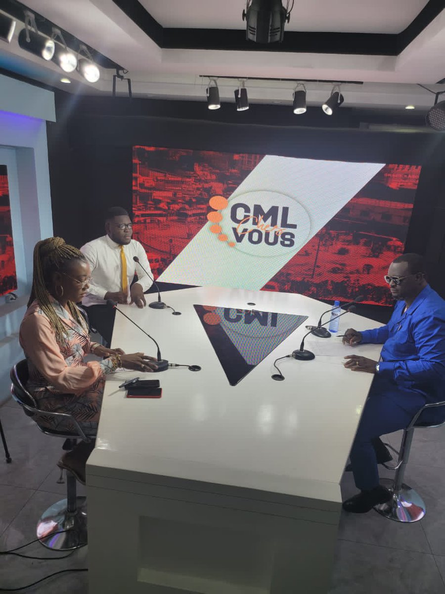 NgoyiPatrick11's tweet photo. 🚨🔥Le Coordonnateur National de la @JeunessedeEnse1 Patriote Résistant @FullNdala déjà reçu sur #CML13. Soyons en direct 💪💪💪
@moise_katumbi @bolengetenge @johnMbongiN @Inamizi2 @SoMafuta @abelamundala @KibokoVano @Franciskalombos @HNkongolo @sdk_dp @LumbiLarry @Sheillakams https://t.co/IiS0hAXg8N