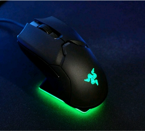 crisektor's tweet image. 🎁🎉Razer Viper Ultimate (mouse dock) GIVEAWAY🎉🎁

📜 Rules:

✅ Follow - 
@DesertRGM
@Desert_update

✅ Like &amp;amp; retweet
✅ Tag 3 friends

🏆09.09.2022 🏆