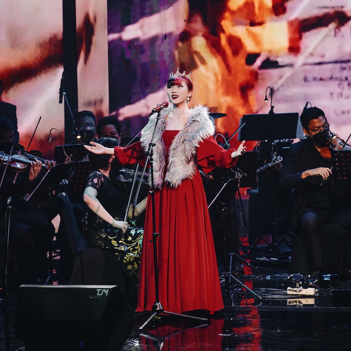 Isyana Sarasvati tweet media