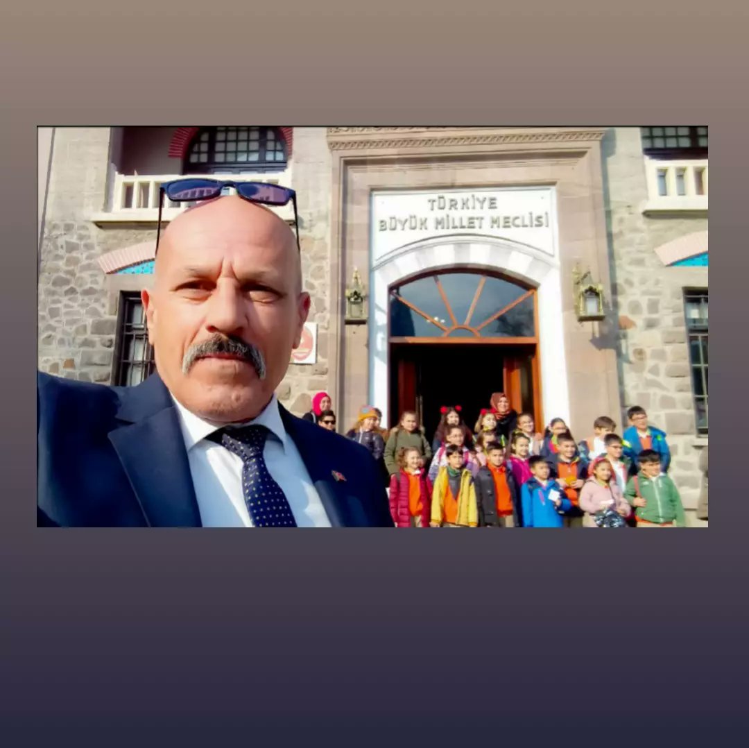 AhmetYl71674972's tweet photo. 30.#AGUSTOS #ZAFFER #BAYRAMI #ULUSUMUZA #KUTLU #OLSUN
Büyük Önder Mustafa Kemal ATATÜRK ve silah arkadaşlarını, bağımsızlık uğruna canlarını feda eden şehitlerimizi 30 Ağustos Zafer Bayramı münasebetiyle rahmetle, minnetle ve şükranla anıyor, Büyük Türk Milletinin, Zafer Bayramın https://t.co/mMe2tEMc8K