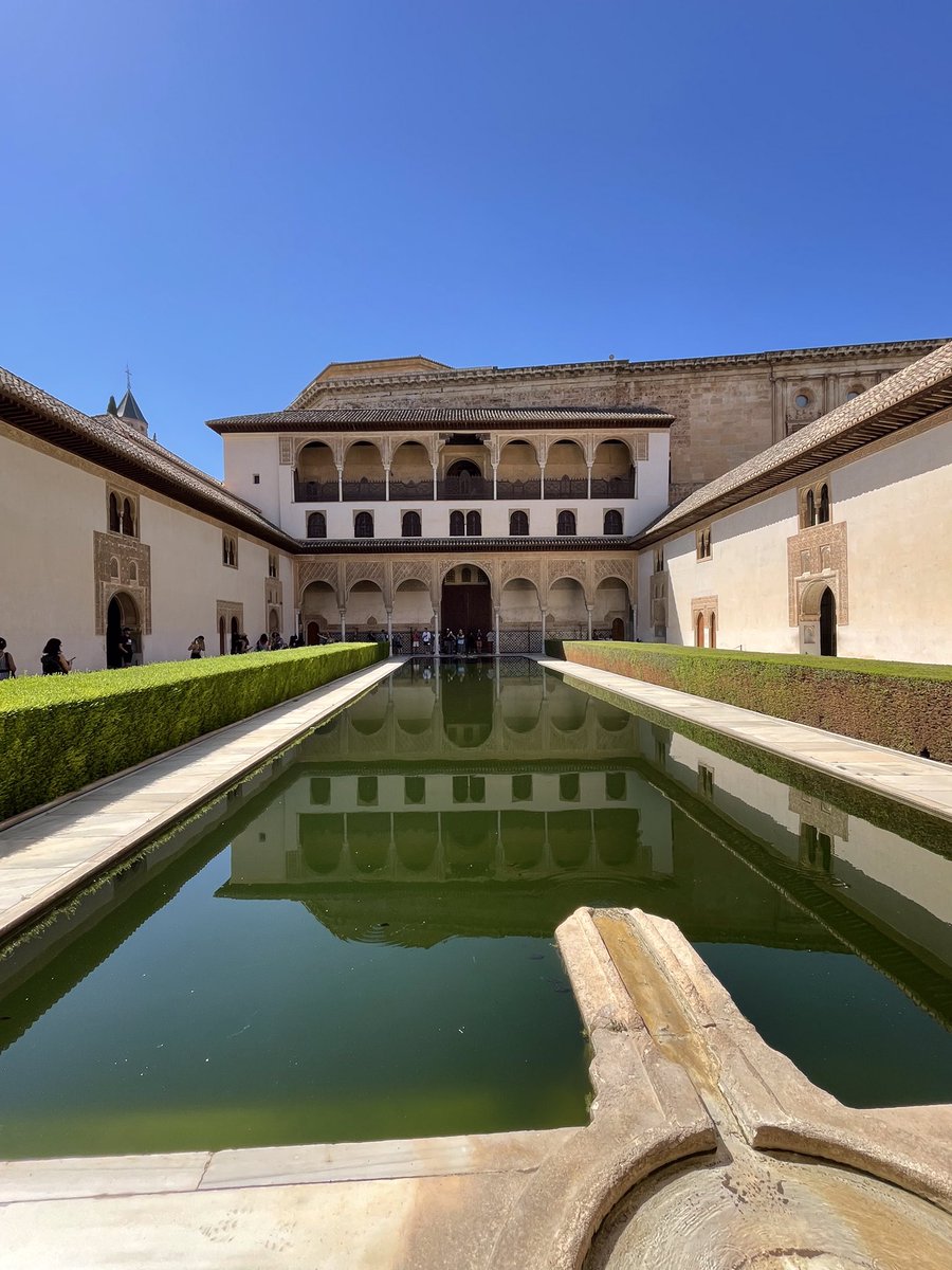 Jchabault's tweet photo. @Parcamatt Alhambra Grenade https://t.co/ze9ZfQc5Vj