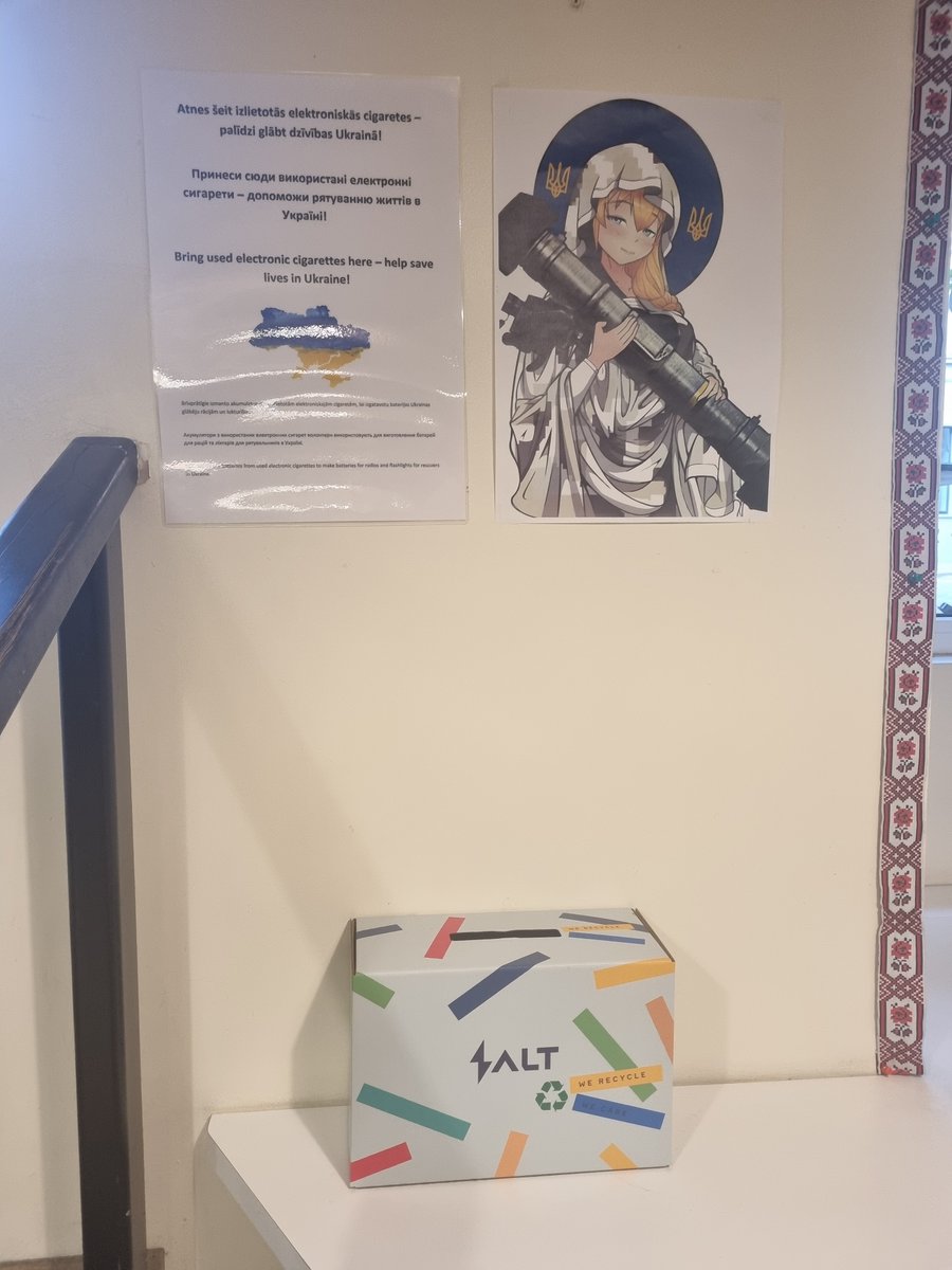 Vienu lietu visu laiku aizmirstu uzrakstīt.
Lūgums tiem, kas Saltus lieto - nesiet savus izlietotos uz Boršču, Ģertrūdes ielā 6 un lieciet šajā kastītē. 

Tie nonāks prasmīgās rokās un to baterijas darīs labus darbus Ukrainas aizsardzībā!