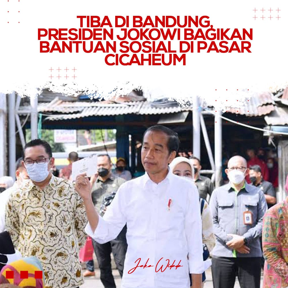 AprilianiArifah's tweet photo. Mengawali rangkaian kunjungan kerja di Provinsi Jawa Barat, Jokowi didampingi Ibu Iriana mengunjungi Pasar Cicaheum, Kota Bandung

Taylor | #BLACKPINKInYourVMAs | #ไลฟ์นี้ไบเบิ้ลใช้แป้งชู | London | Queen of Hearts | Adidas | Persib | #BLACKPINKatVMAs | GROUP OF THE YEAR | Ciro https://t.co/FLTaRMD1MQ