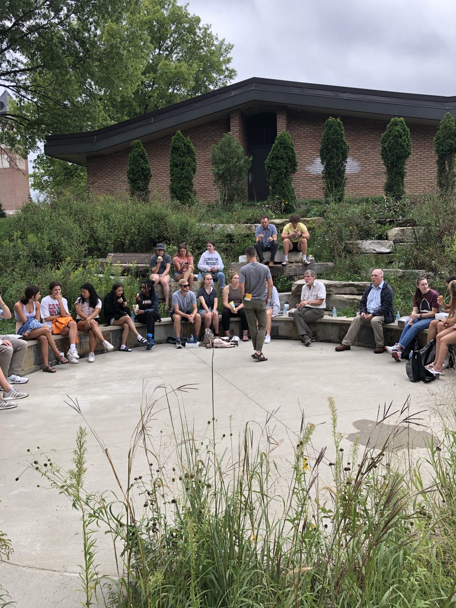 CornerstoneU's tweet photo. Members of our faculty sat down for lunch today with some of our incoming freshman for Picnic with a Prof! What a great way to get to know each other before classes get started! #CornerstoneU #WithoutCeasingCU https://t.co/qRl0OS3Zgv