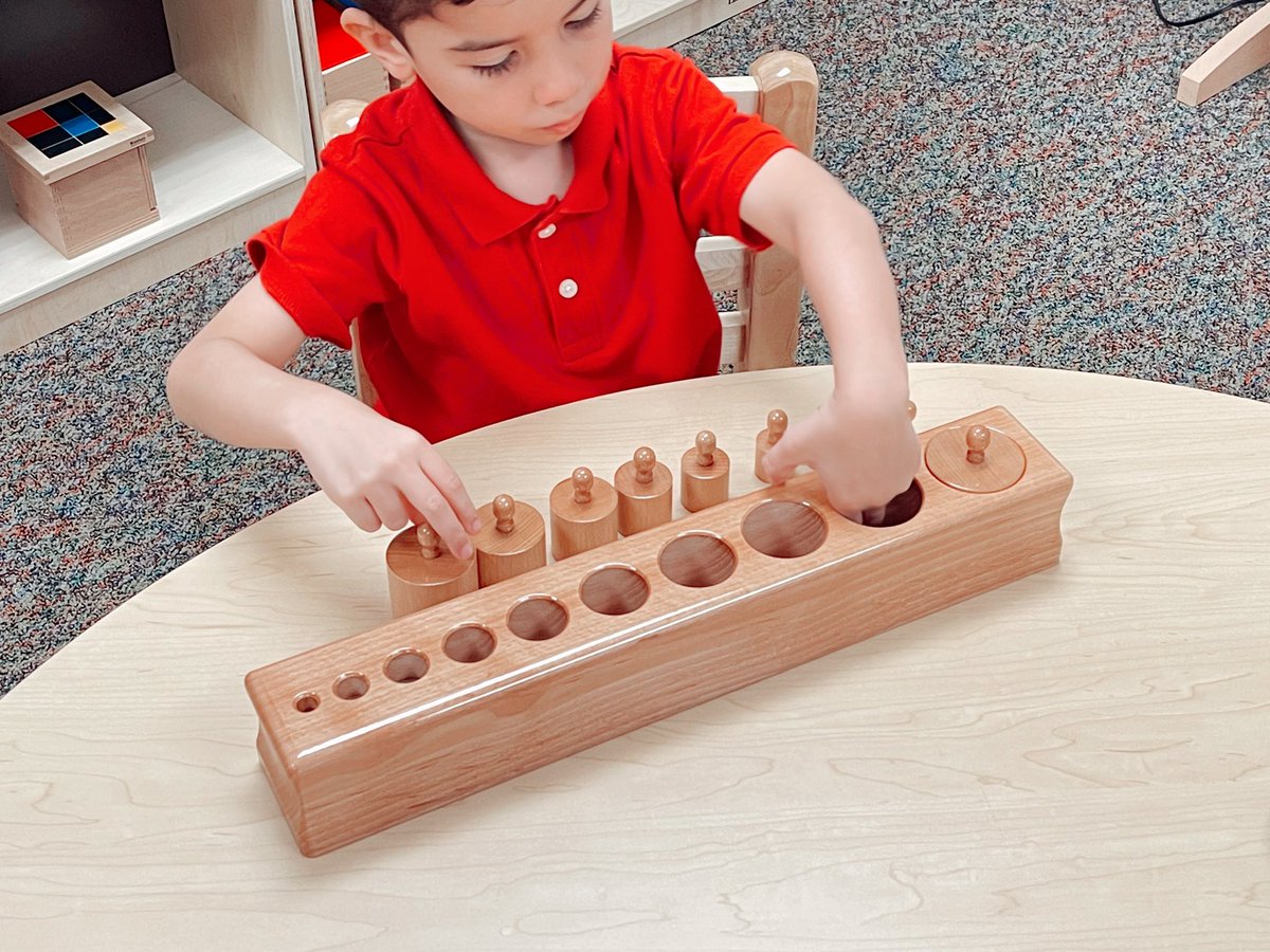 LuzRamirez427's tweet photo. EC classroom during the Montessori work cycle✨ #CMA #CrowleyPrideUnified @CrowleyISD #Montessori https://t.co/6103BxzvWn