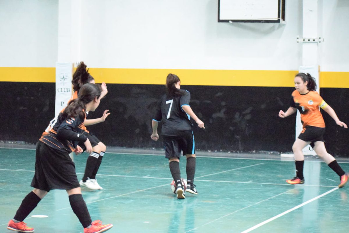 este deporte es mi vida entera⚽️💙
