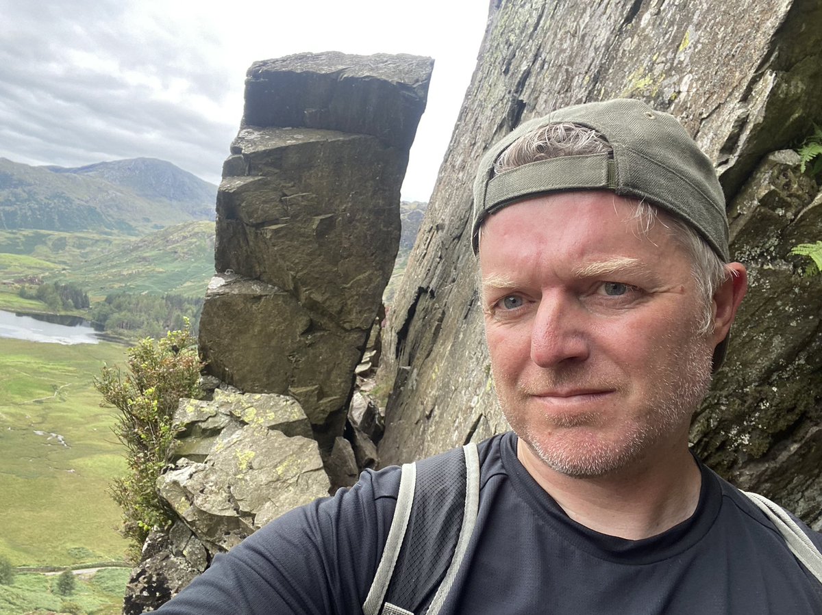 gcorrighan's tweet photo. That was a tight squeeze 😬
#sidepike #langdales ⛰⛺️ https://t.co/COGXIWxa0y