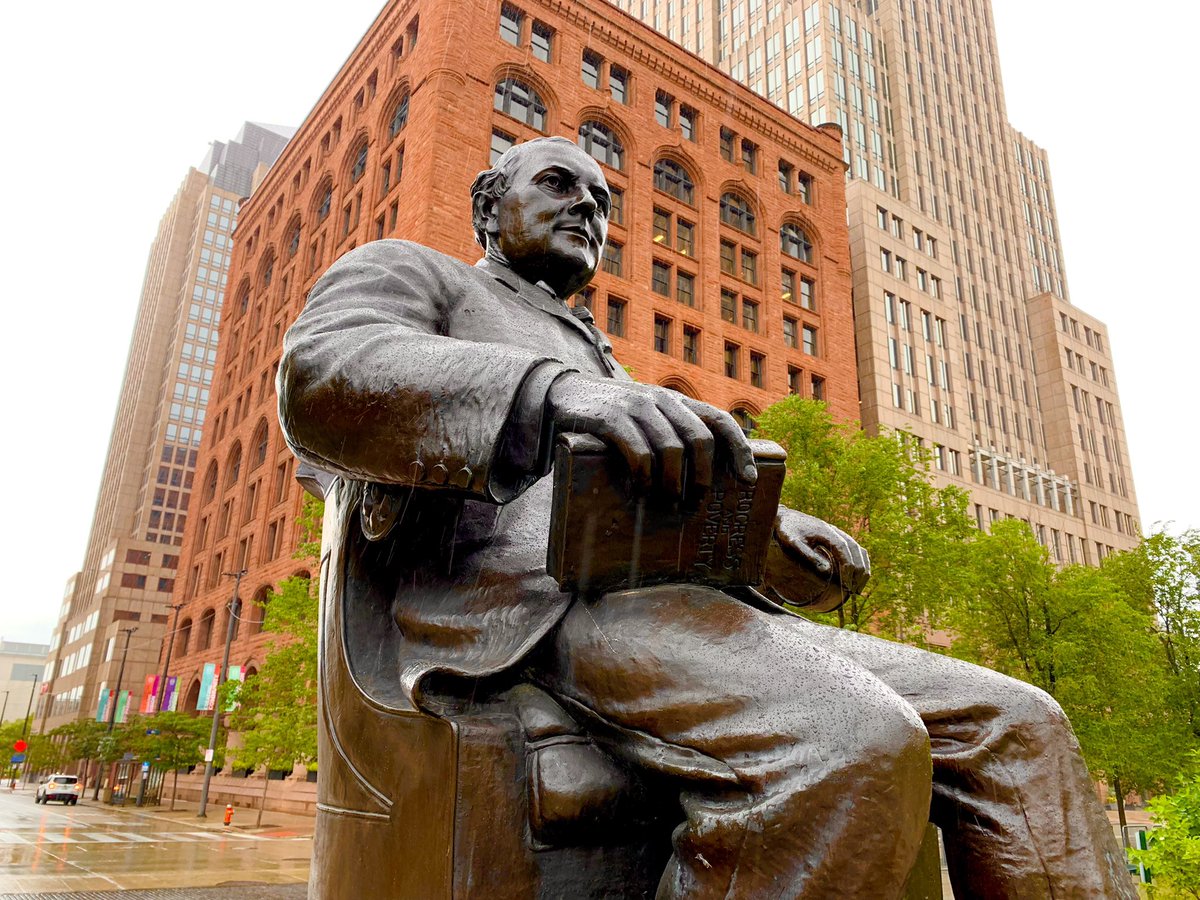 CLEPublicSquare's tweet photo. 🤨 What to do on a rainy Monday?
📖 Read a book!
❓What book is Cleveland Mayor Tom Johnson holding as he gazes over Public Square?
👇See answer below.
.
.
Tom Johnson, Mayor 1901-09, is holding the book “Progress and Poverty” by Henry George, published in 1879.
#thisCLE https://t.co/YLdwKLYH0Y