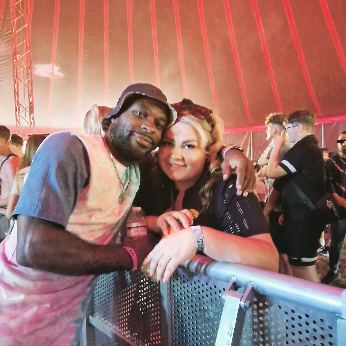 Pinky_Pinkos's tweet photo. Pictures 📸 from #Hifields Festival 🎪🎪🎤🎧 https://t.co/K59DHcOFcC