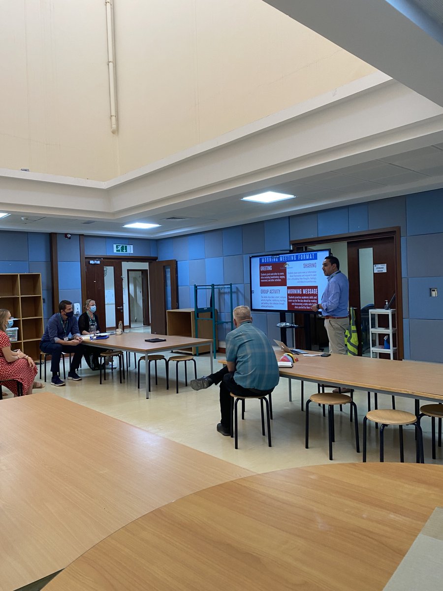 RIS_primary's tweet photo. It’s great to have the experience of @osama13 the day before we open for the 2022/23 @taaleem academic year. 

How we connect with our students during  the first 15 minutes of the day is so important.

Morning Message 📝 
Greeting  🤝 
Sharing 🎤 
Group Activity 🔄 https://t.co/bWDKgw95kP