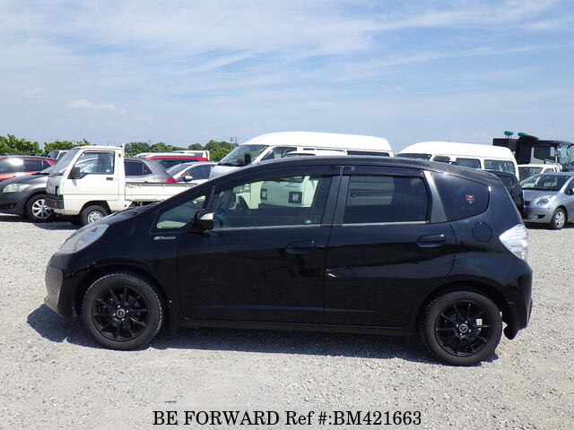 BEFORWARDJP's tweet photo. 2012 HONDA FIT HYBRID

Mileage 95,514 km
Steering Right
Engine Size 1,330cc 
Ext. Color Black
Location NAGOYA 
Fuel Hybrid(Petrol)
Seats 5
Doors 5
Transmission AT
Registration Year/month 2012/3

https://t.co/93qIqHyifm
Total Price: C&amp;F $3,464 to Nassau https://t.co/G5sI7ScJ6Q