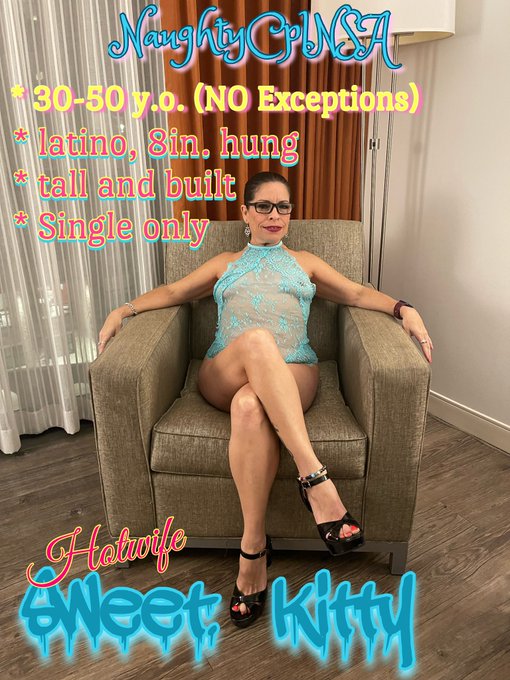 Happy MILF Monday to all you sexy ass MILFs. RT if you think I&rsquo;m a sexy MILF and would love to fuck my<a href="/tag/monday"class="tags"><span>#monday</span></a><a href="/tag/milf"class="tags"><span>#milf</span></a><a href="/tag/hotwife"class="tags"><span>#hotwife</span></a><a href="/tag/fullswap"class="tags"><span>#fullswap</span></a>