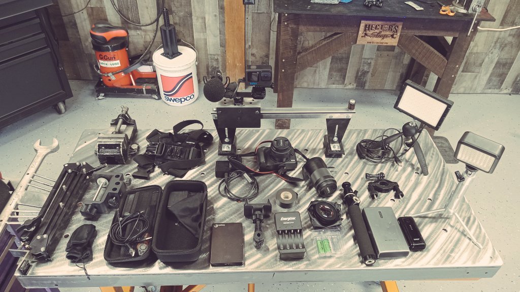 HectorsShop's tweet photo. OK, I THINK I got everything. Vermont here we come!! Doing a little filming this should be fun!! @JRMTurfProducts #Colab #Reelzz https://t.co/mpyP4f1ZYg
