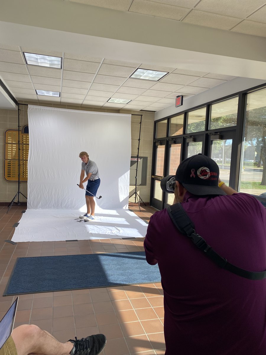 AugieMensGolf's tweet photo. New season, new pics 📸

#BuildingChampions https://t.co/bVUFMpWkwU