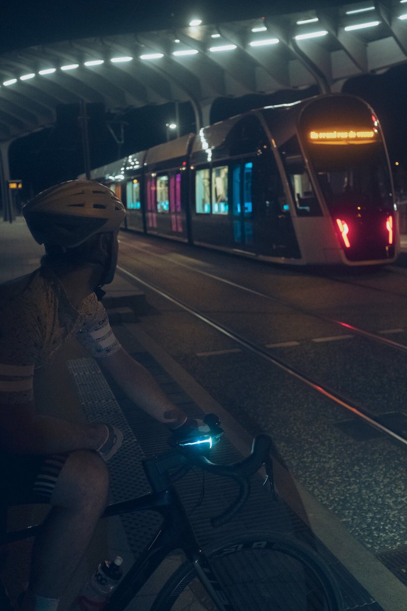 SprocketrocketN's tweet photo. #velosummer by night https://t.co/kDEipF4ILB