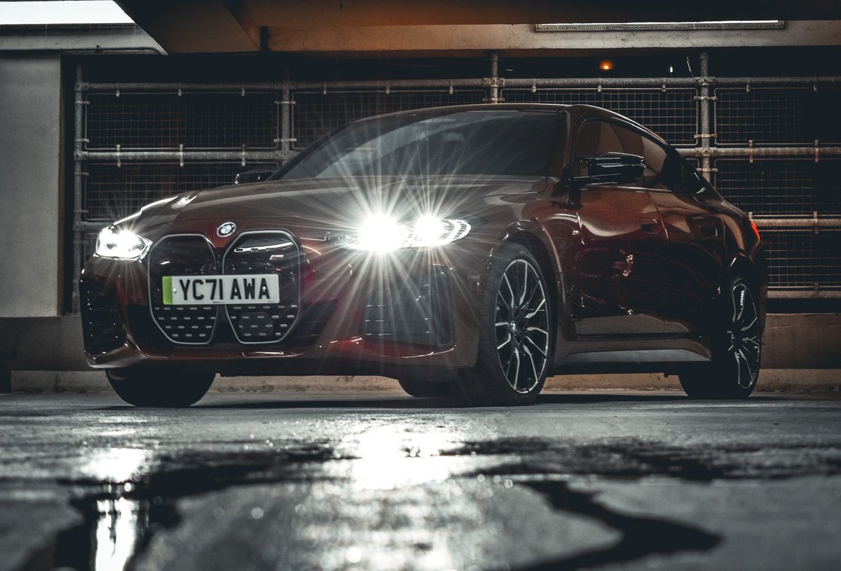 The lady in red @bmw #i4 #BMW